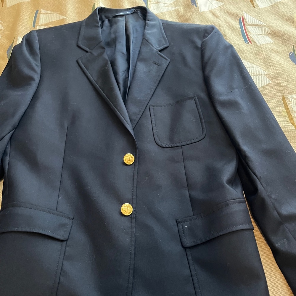 Brooks Brothers boys navy blue sports coat. Size L